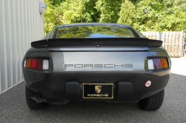 1984 Porsche 928 - photo 4