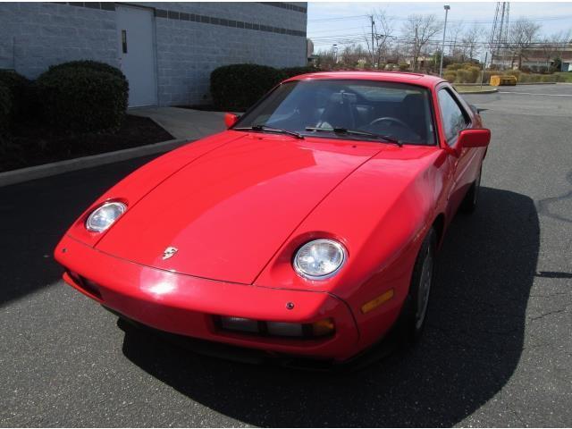 1984 Porsche 928 S Coupe 2-Door - photo 3