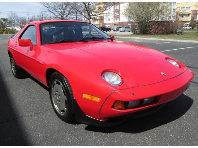 1984 Porsche 928 S Coupe 2-Door - photo 4