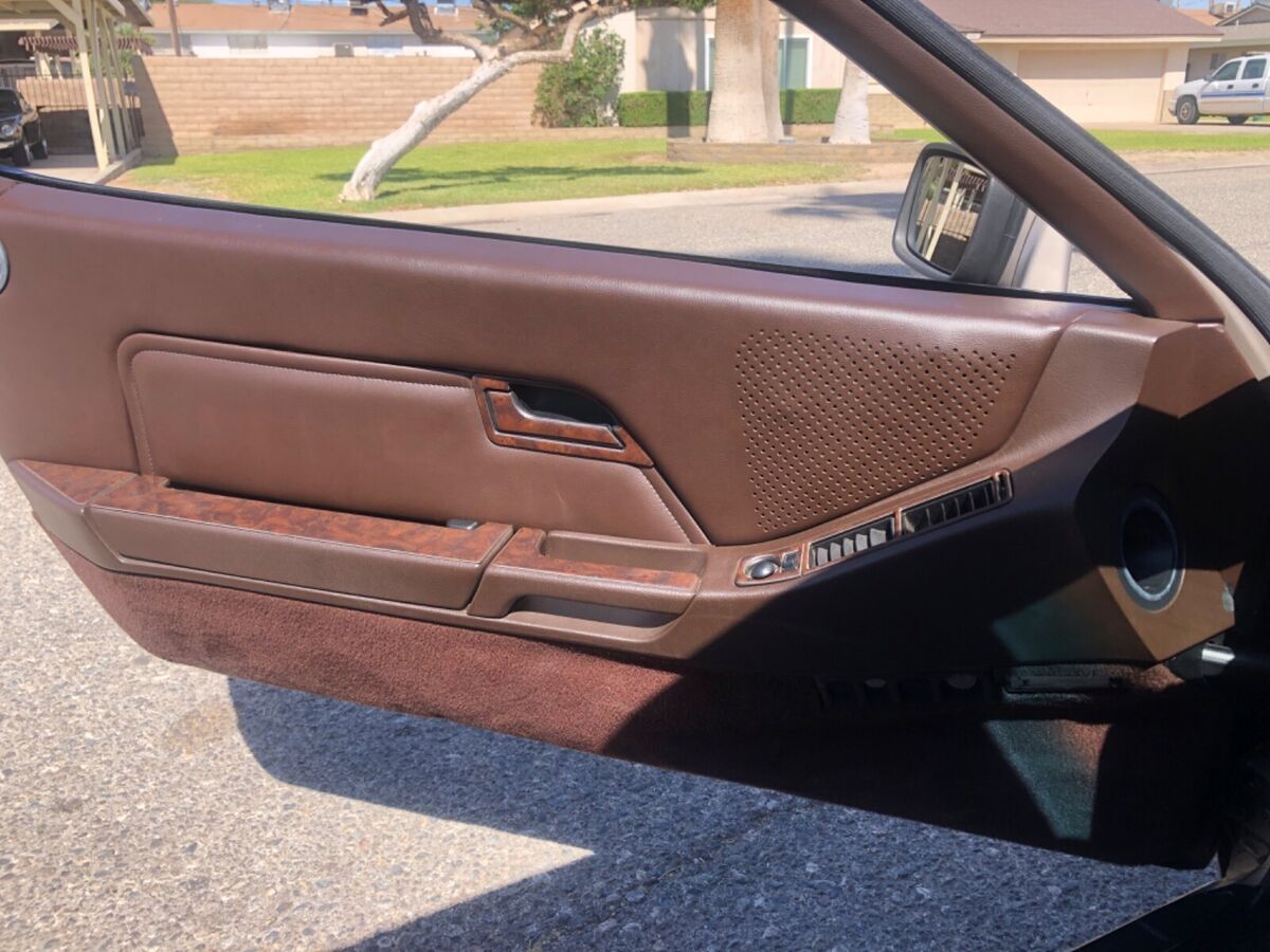 1984 Porsche 928 - photo 2
