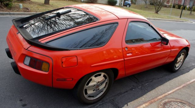 1984 Porsche 928 S - photo 3