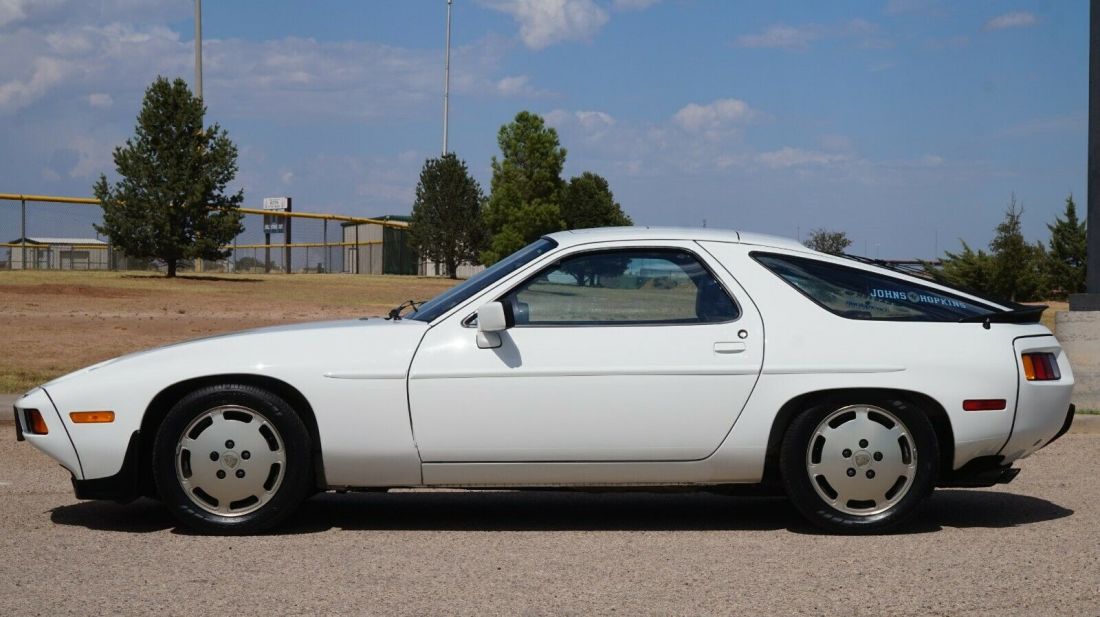 1984 Porsche 928 - photo 9