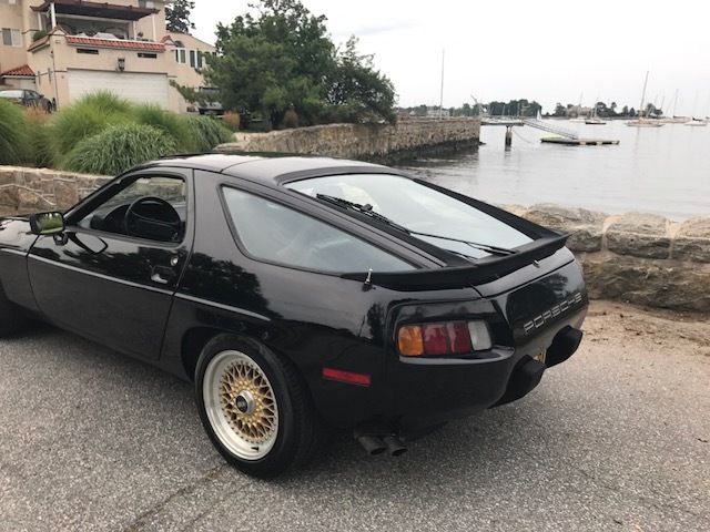 1984 Porsche 928 S - photo 7