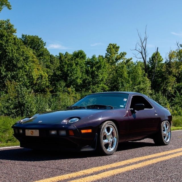 1984 Porsche 928 S - photo 10
