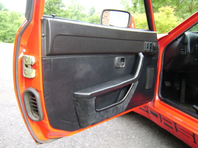 1984 Porsche 944 - photo 11