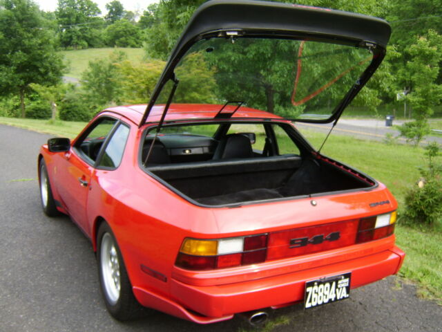 1984 Porsche 944 - photo 8