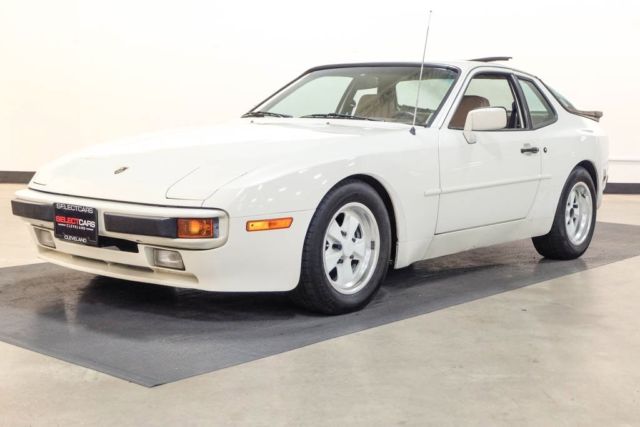 1984 Porsche 944 - photo 3