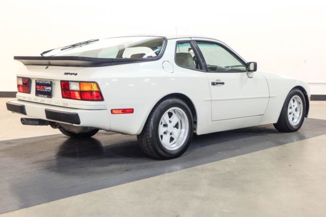 1984 Porsche 944 - photo 7