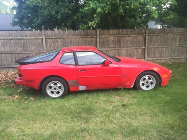 1984 Porsche 944 - photo 2