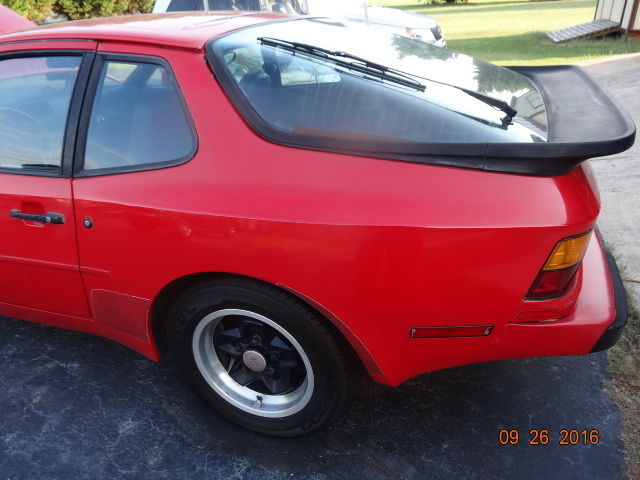 1984 Porsche 944 - photo 2