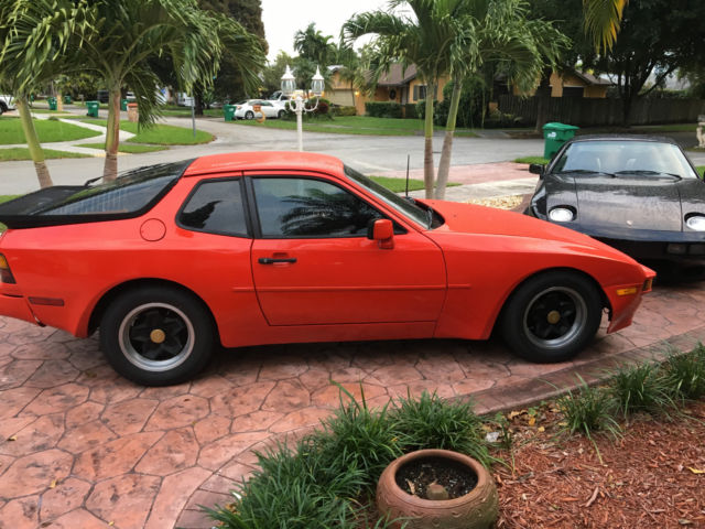 1984 Porsche 944 - photo 7