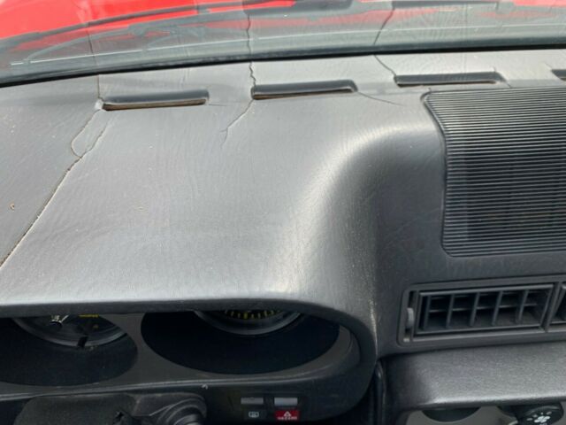 1984 Porsche 944 Automatic - photo 3