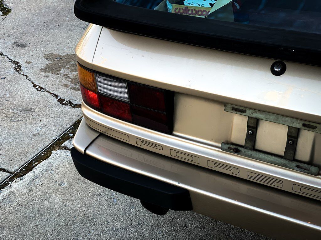 1984 Porsche 944 Base 2dr Hatchback - photo 9