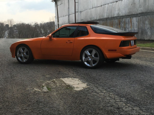 1984 Porsche 944 - photo 3