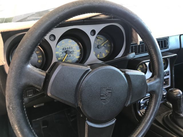 1984 Porsche 944 Targa - photo 10