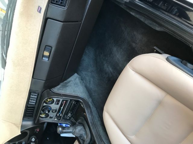 1984 Porsche 944 Targa - photo 8