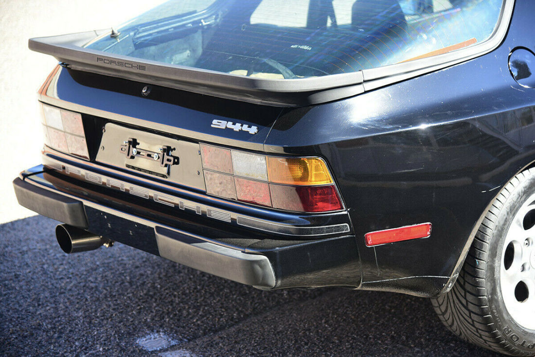 1984 Porsche 944 - photo 9