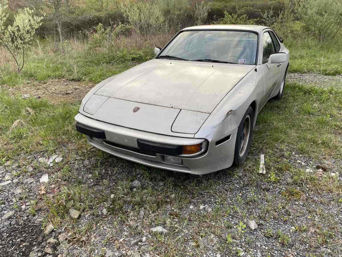 1984 Porsche 944