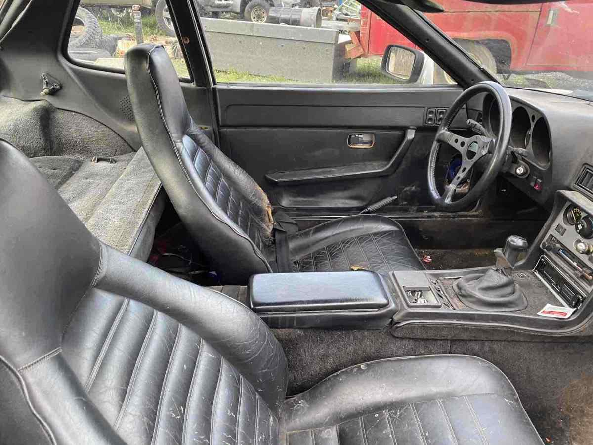 1984 Porsche 944 - photo 12