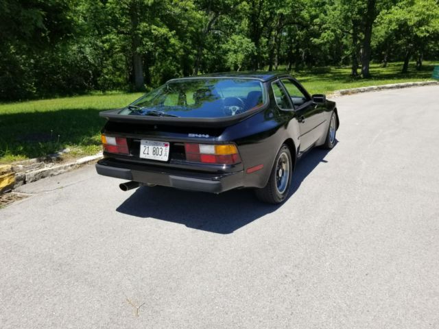 1984 Porsche 944 - photo 6