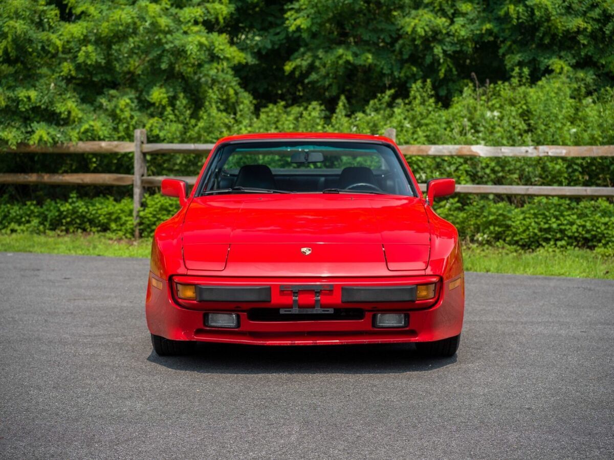 1984 Porsche 944 - photo 3