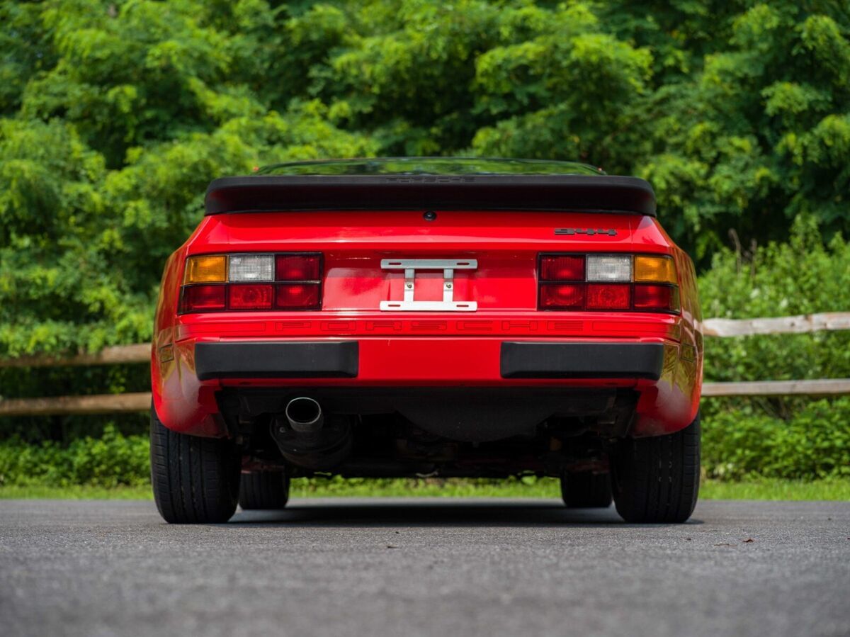 1984 Porsche 944 - photo 8