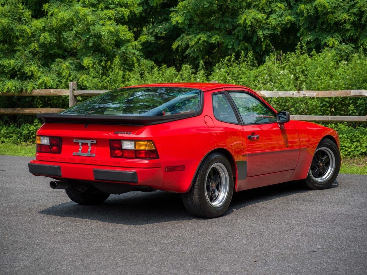 1984 Porsche 944 - photo 9
