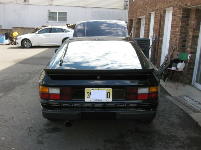 1984 Porsche 944 - photo 5