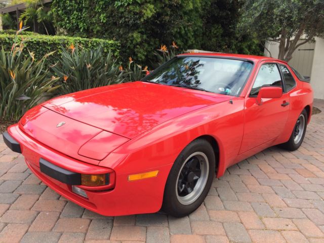 1984 PORSCHE 944 LIGHTWEIGHT SUNROOF DELETE!!! 69,506 MILES! PRISTINE & ORIGINAL 1984 Porsche 944 944