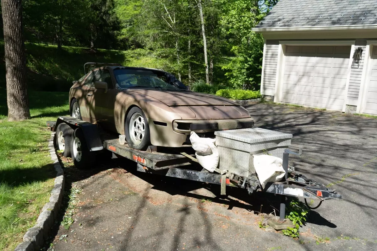 1984 Porsche 944 NASA Race Car - Parts or Project 1984 Porsche 944