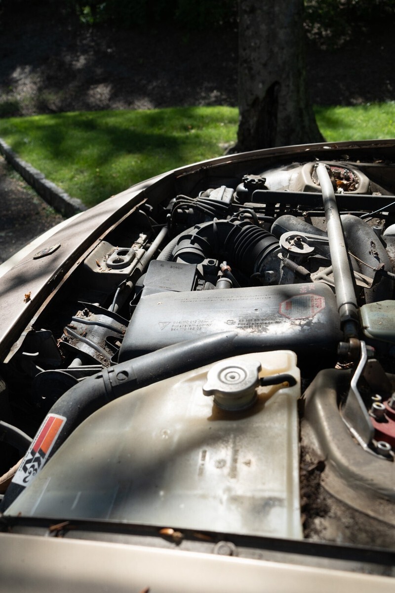 1984 Porsche 944 - photo 11