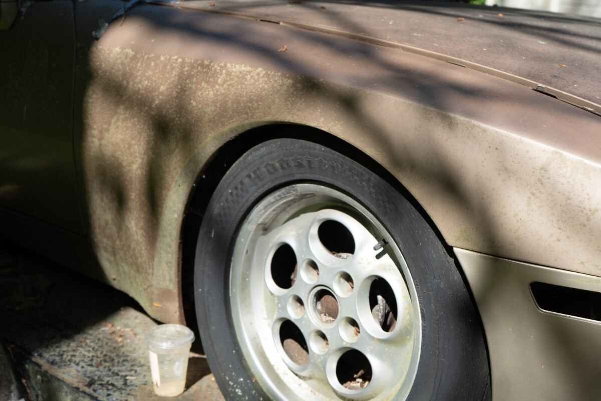 1984 Porsche 944 - photo 2