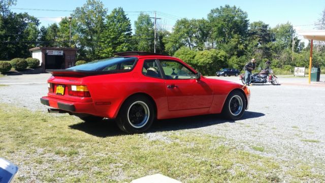 1984 Porsche 944 - photo 3