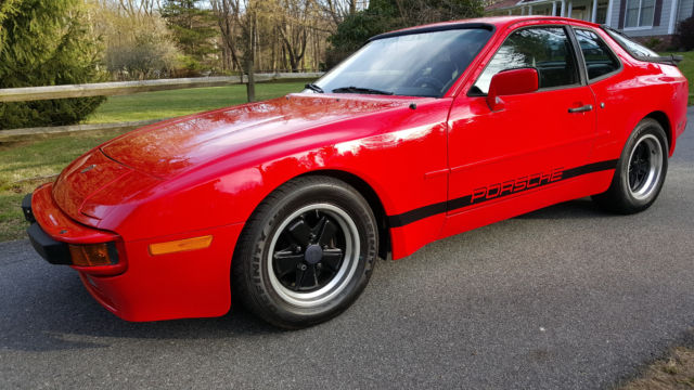 1984 Porsche 944 - photo 2
