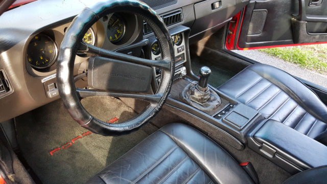 1984 Porsche 944 - photo 7