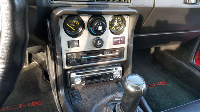 1984 Porsche 944 - photo 9