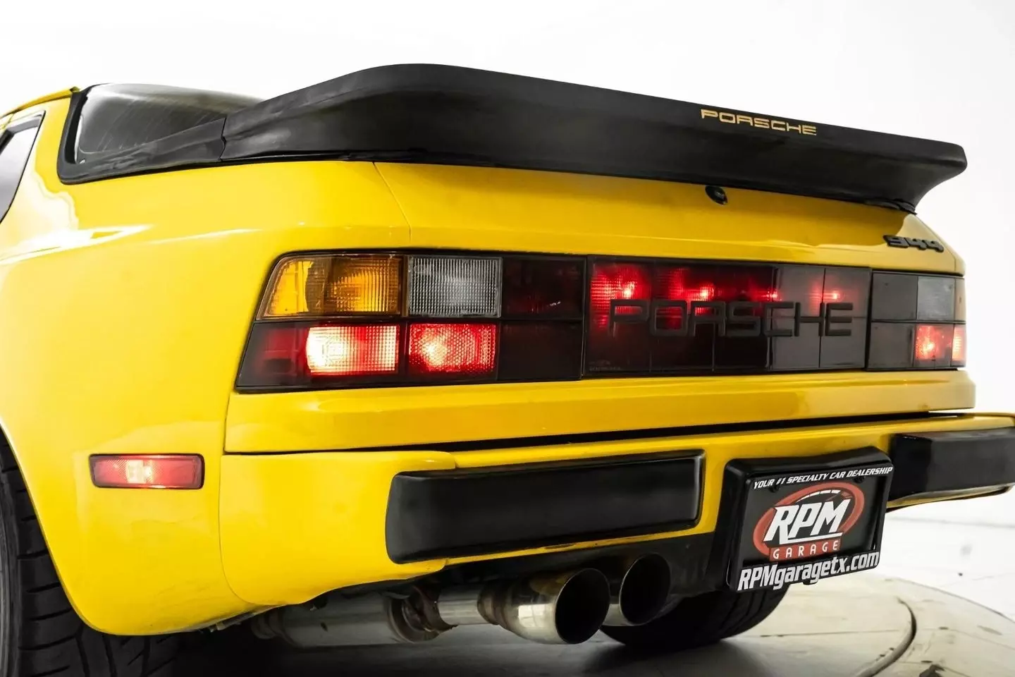 1984 Porsche 944 with Many Service Records - photo 10