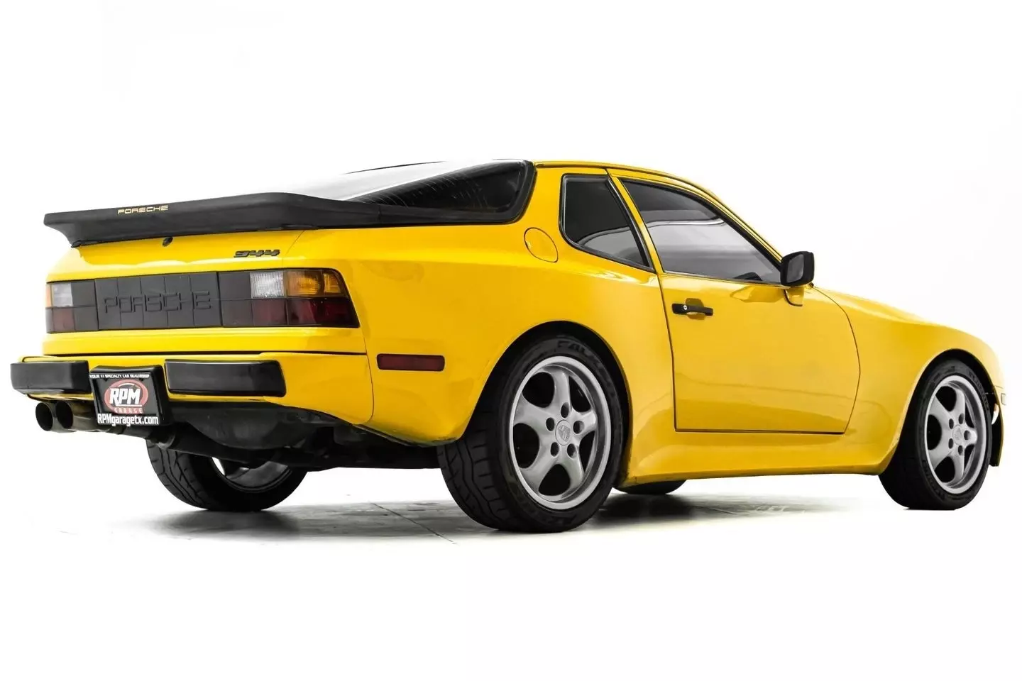 1984 Porsche 944 with Many Service Records - photo 4