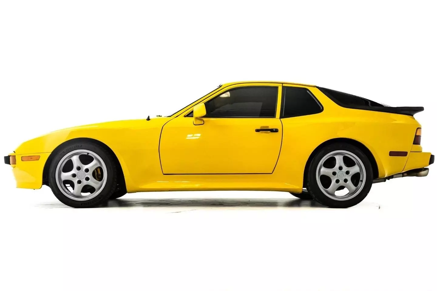 1984 Porsche 944 with Many Service Records - photo 8