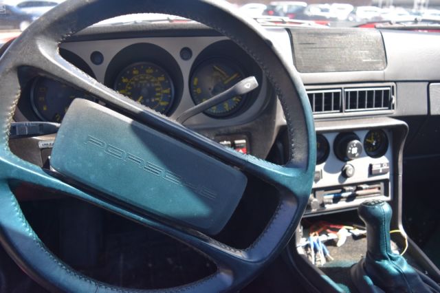 1984 Porsche 944 - photo 5