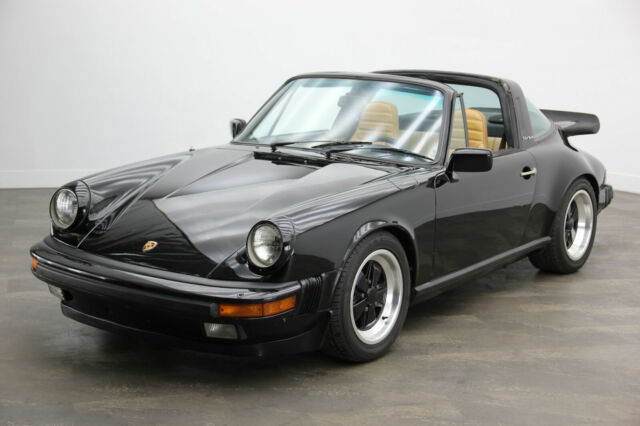 1984 Porsche 911 Targa