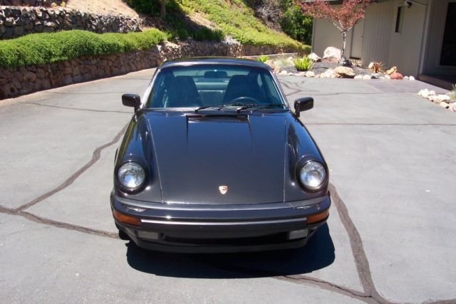 1984 Porshe 911 Carrerra Sunroof Coupe 1984 Porsche 911 Carrera