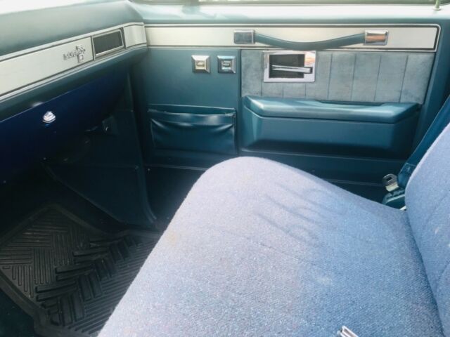 1984 Chevrolet Pickup - photo 3