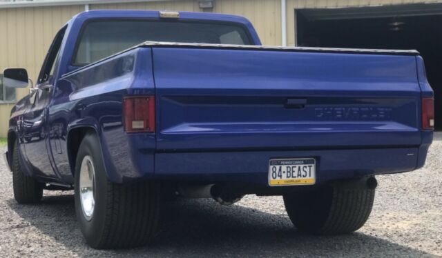 1984 Chevrolet Pickup - photo 8