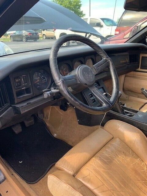 1984 Pontiac Firebird Trans Am - photo 8