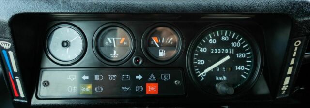 1984 Land Rover Defender 110 - photo 10