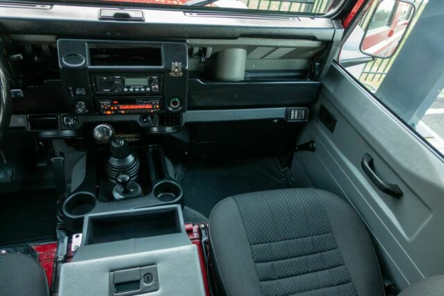 1984 Land Rover Defender 110 - photo 12