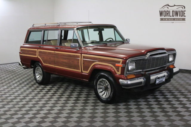 1984 Jeep Wagoneer CLEAN! A/C. V8. NEW INTERIOR. MUST SEE - photo 4