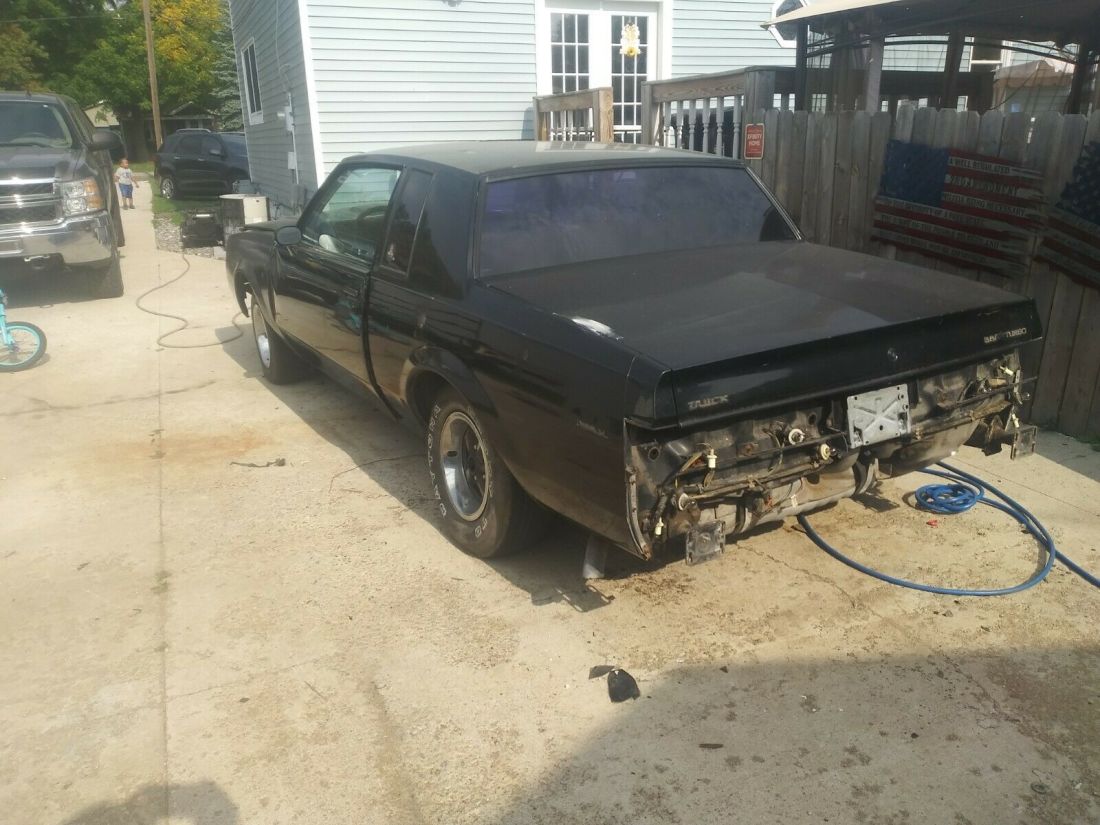 1984 Buick Grand National T-TYPE - photo 2