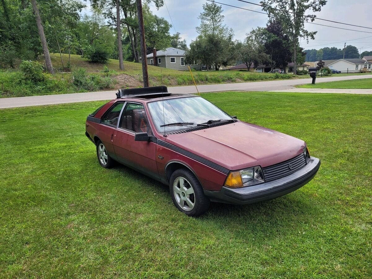 1984 Renault Fuego Coupe Red FWD Automatic 1984 Renault Fuego